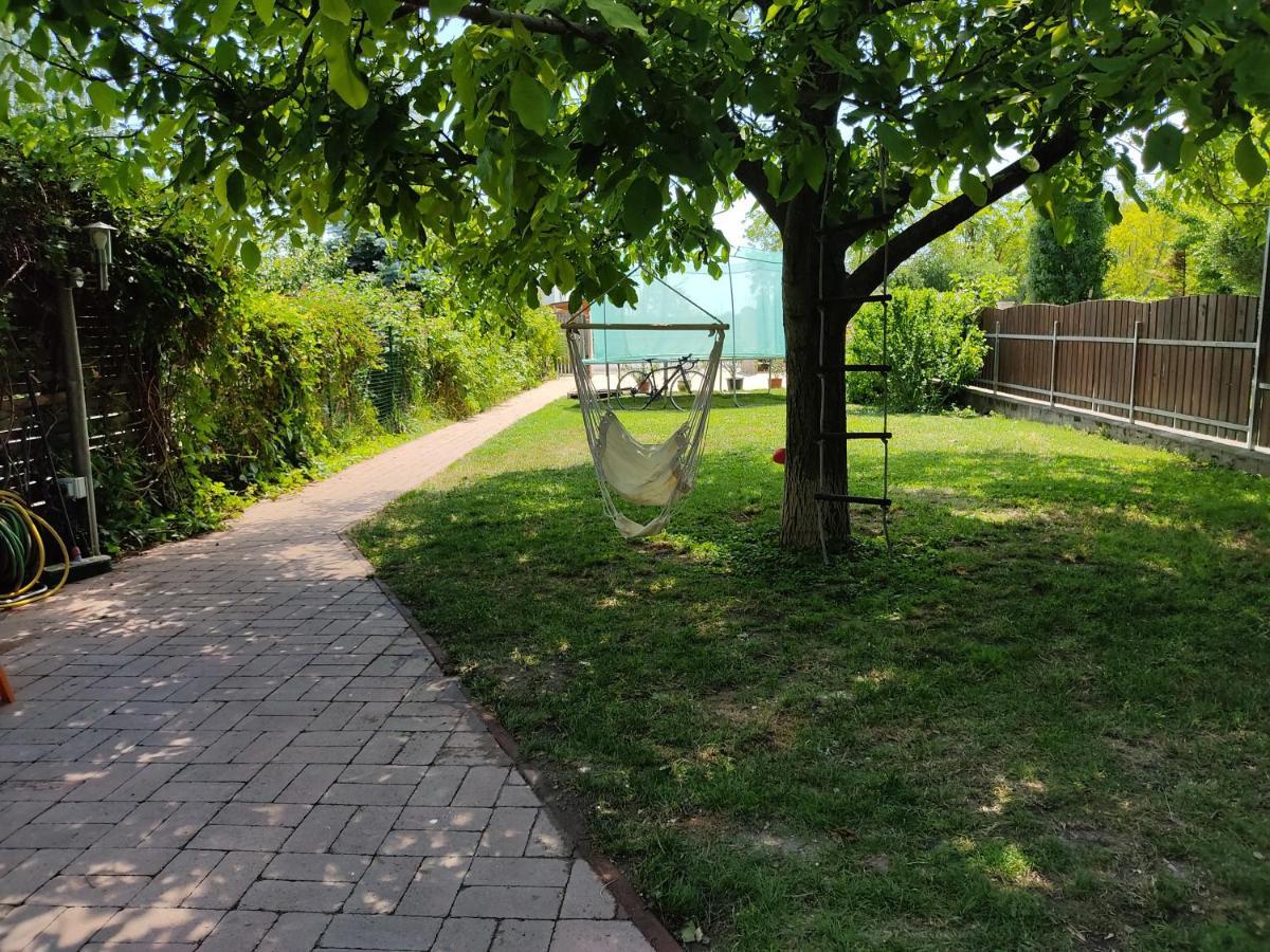 Flora House 3 Minutes From Lake Balaton Keszthely Exterior foto