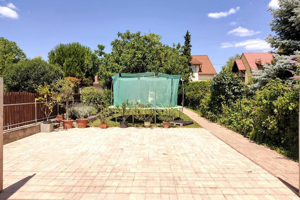 Flora House 3 Minutes From Lake Balaton Keszthely Exterior foto